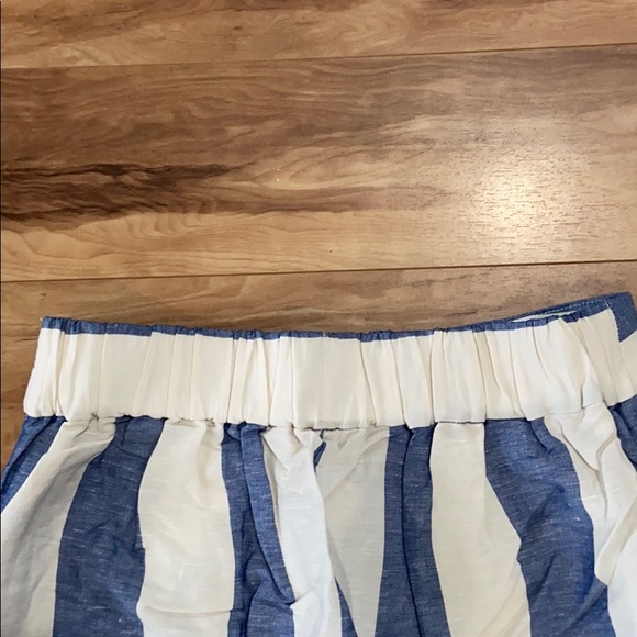 Madewell Huston Pull-On Crop Pants in Stripe - Picture 4 of 9